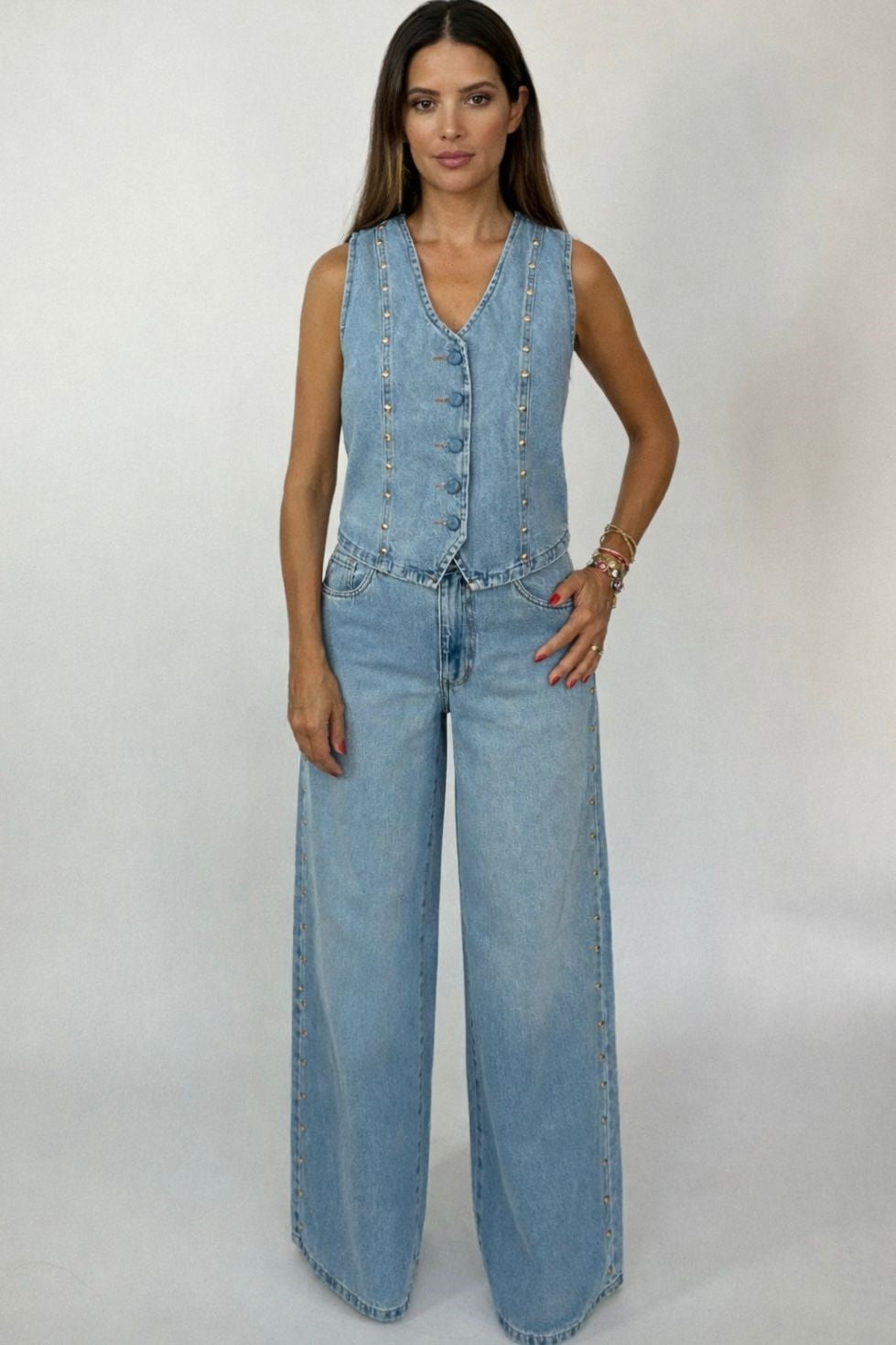 Calça Jeans Wide Tachinhas