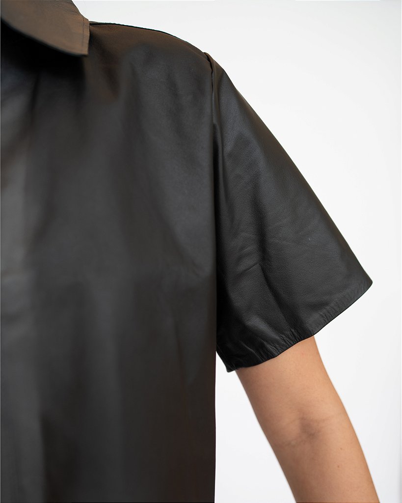 Camisa Cropped Preta